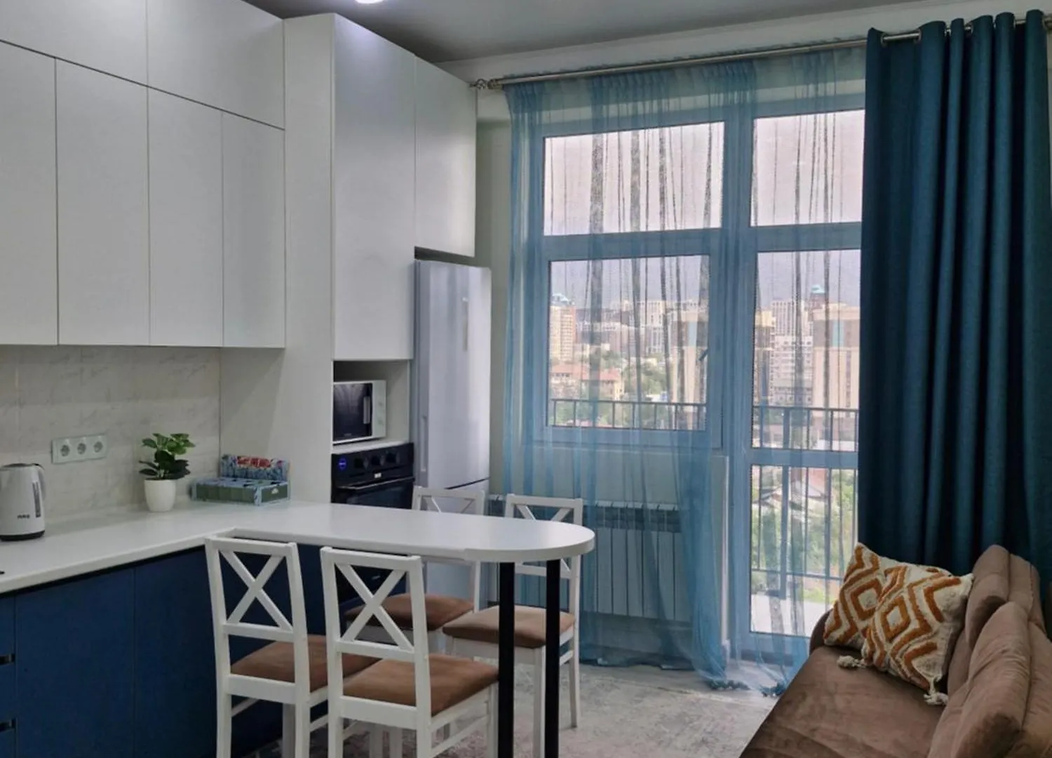 Mountain View Apartment Almaty